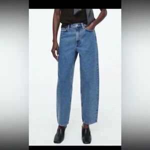 COS Blue Tapered Leg High Rise Ankle Length Jeans Size 32